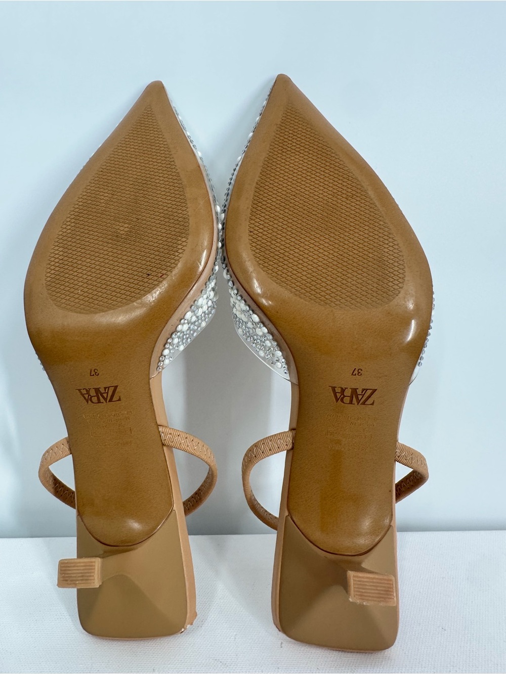 ZARA Clear PVC Pearl Rhinestone Embellished Pointed Slingback Kitty Heels Size 7 - Picture 6 of 15